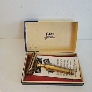 Vintage GEM Junior Safety Razor Single Edge Original Box Brass Manual USA Made